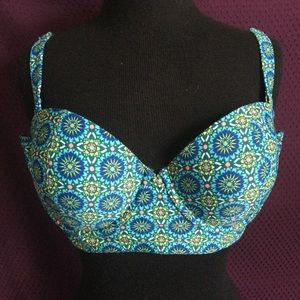 Old Navy XL Padded Underwire Bikini Top